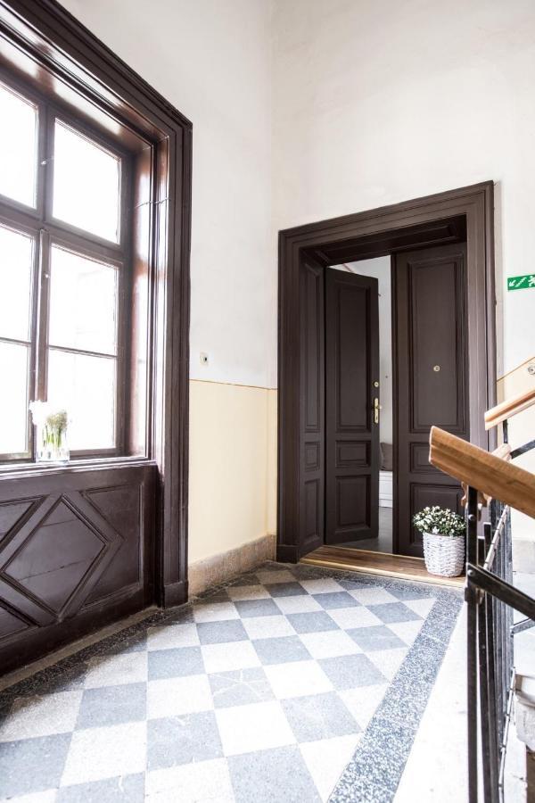 El Gusto Homes Town 索普隆 外观 照片